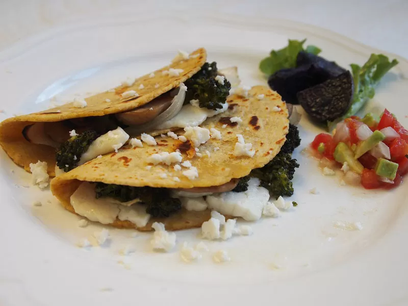 Quesadillas De Verduras Asadas