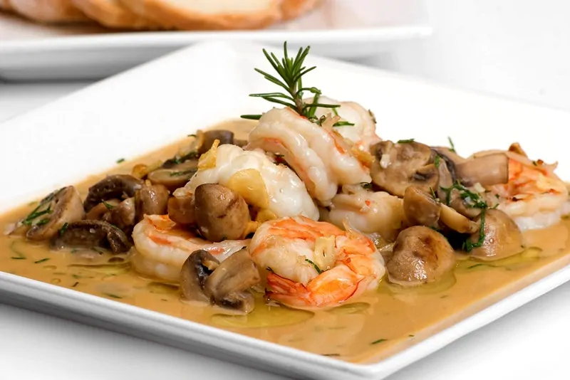 Camarones al ajillo y champiñones – Un aperitivo gourmet para disfrutar del Mundial