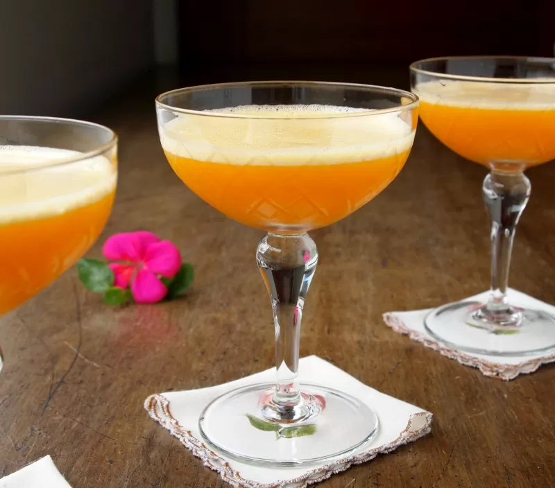 Maracuya Sour (Pisco Sour de Maracuyá)