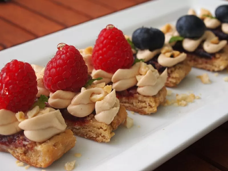 Bocados rápidos de fruta: una merienda fácil