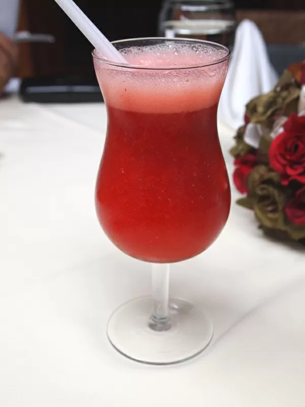 Frappé de fresa para refrescarse en verano