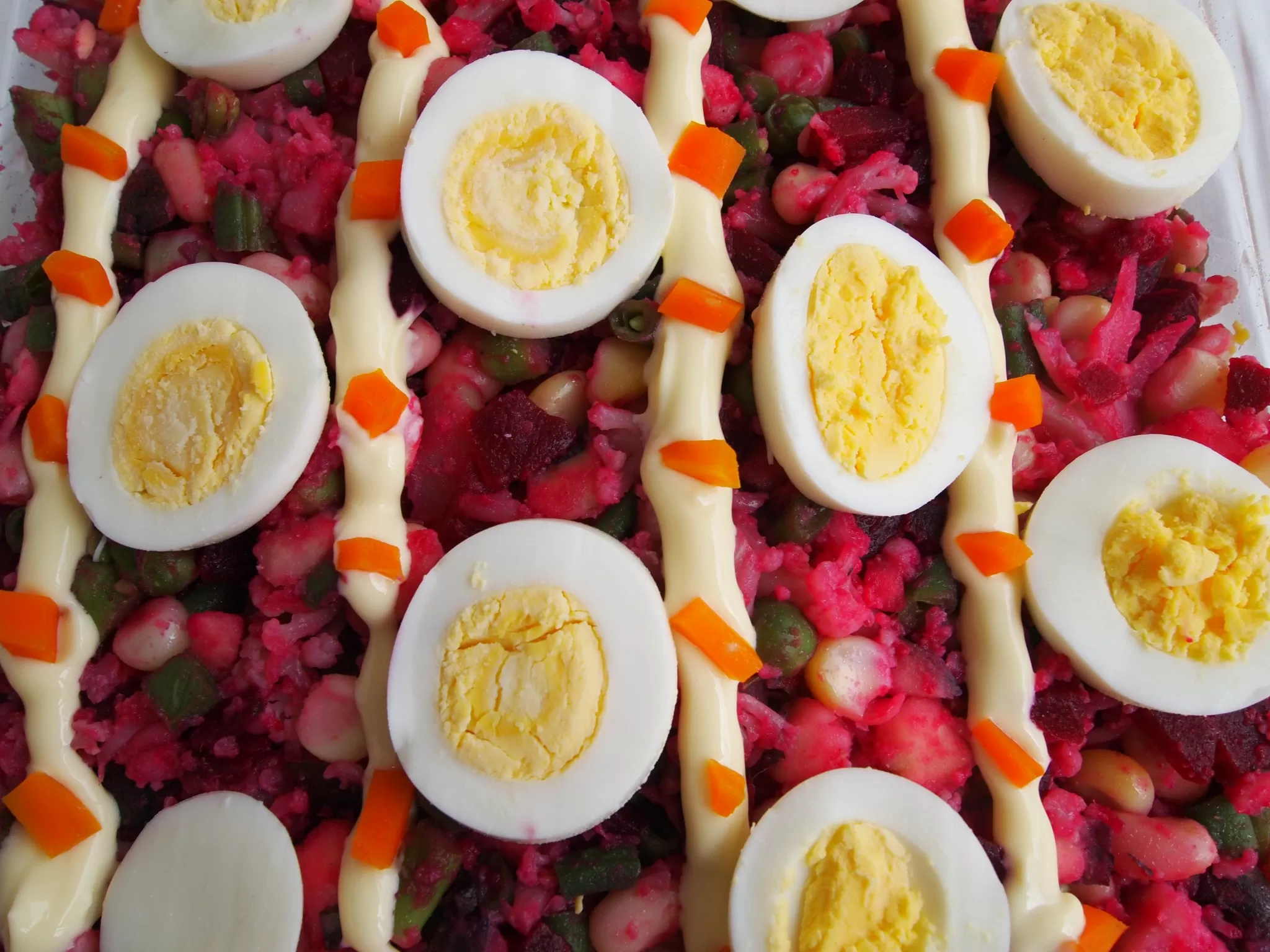 #LunesSinCarne – La “ensalada rusa” de la abuela