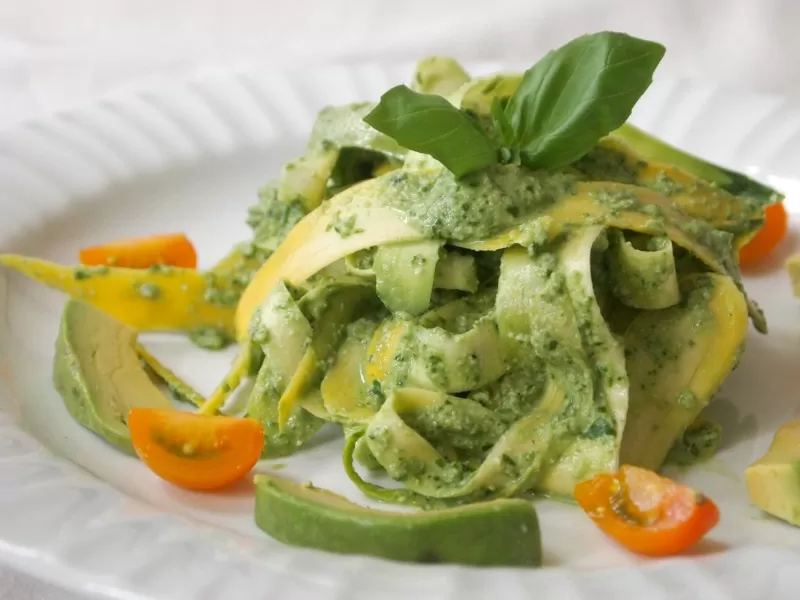 #LunesSinCarne – Tallarines Verdes crudos