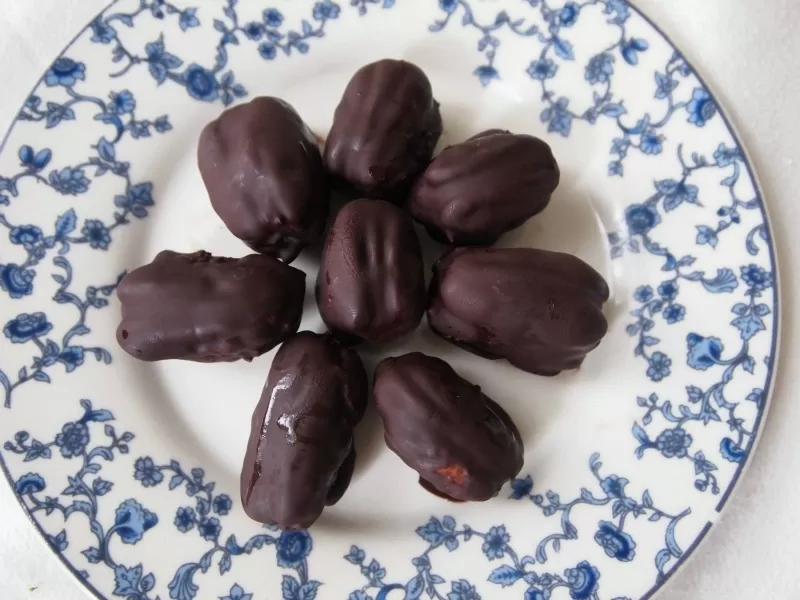 Chocotejas crudas – Un capricho saludable para el día de la joroba