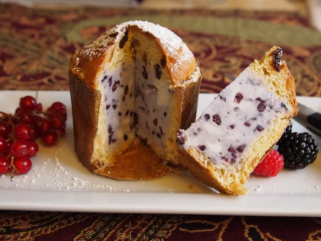 Panetón Relleno De Helado – ¡¡¡Que Tengas Una Dulce Y Feliz Navidad!!!