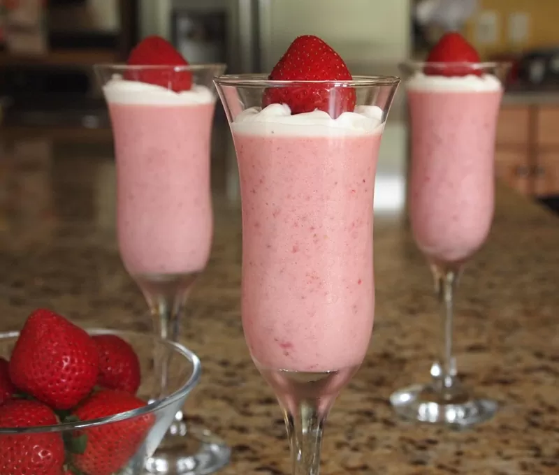 Mousse de fresa – Postre fácil de temporada