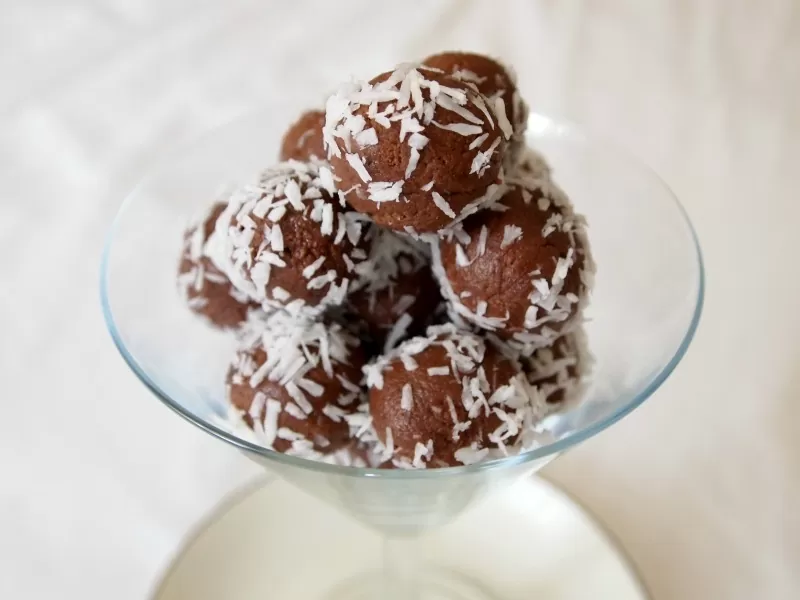 #SweetFridays – Melcochas de chocolate con coco